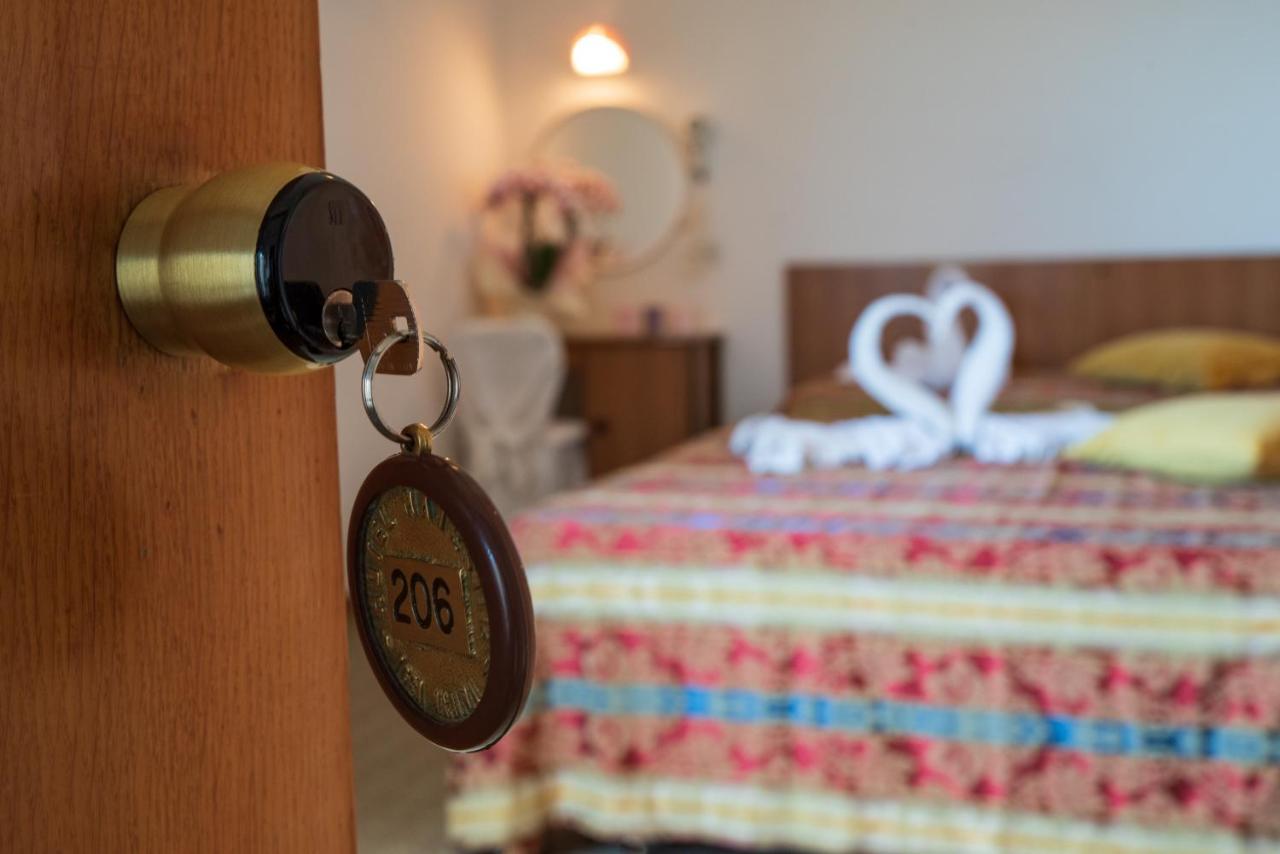 Hotel Majestic Bellaria-Igea Marina Extérieur photo